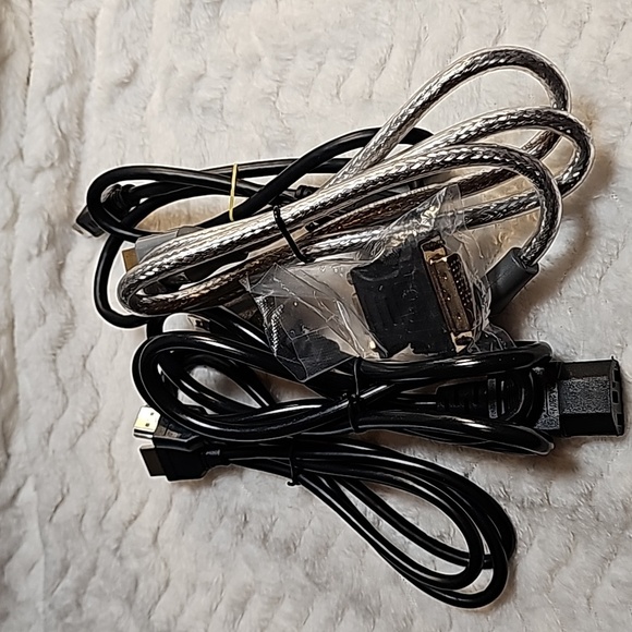 Black Computer Cable Adapter - Picture 7 of 12